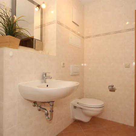 Res Minervapark Whg 06 Apartman *